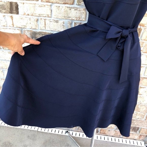 Calvin Klein Stretchy Tear Sleeveless A line Side Zipper Navy Belted Dress 8 - Picture 6 of 16